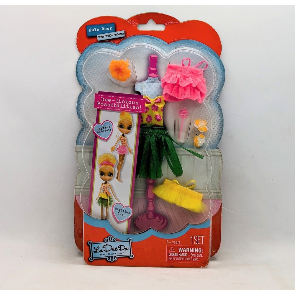 Spin Master La Dee Da Hula Rock Style Studio Fashions Set